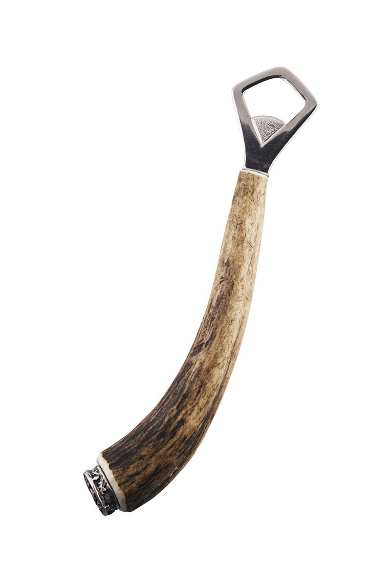 Flaschenöffner aus Hirschhorn im traditionellen Design von MOSER Trachten.