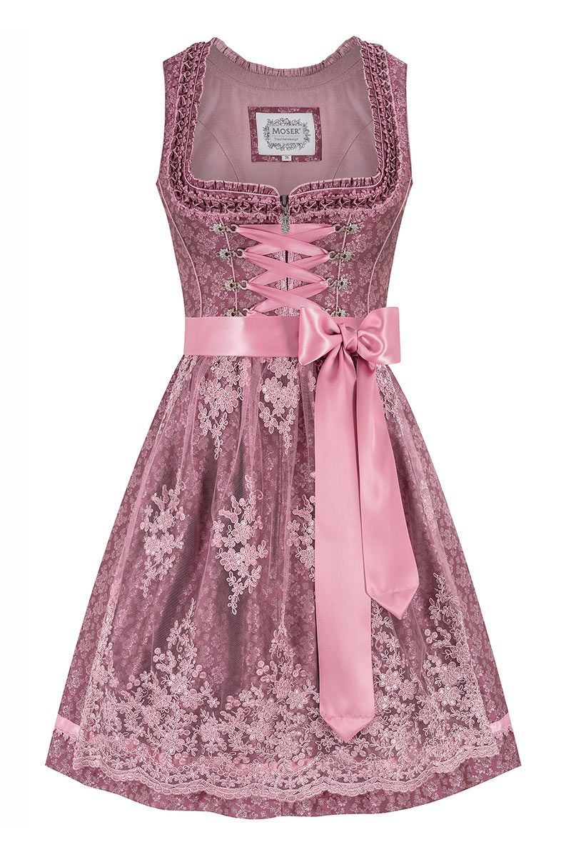Rosa Dirndl mit Spitze und Satinband, ideal als traditionelle Trachtenmode von MOSER Trachten.