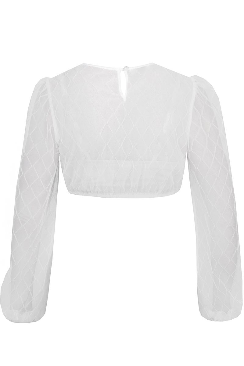 Elegante weiße Dirndlbluse von MOSER Trachten mit langem Ärmel und zartem Muster.